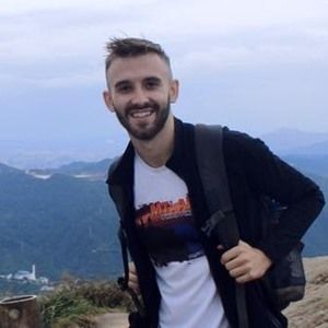 Meet your Posher, Daniel